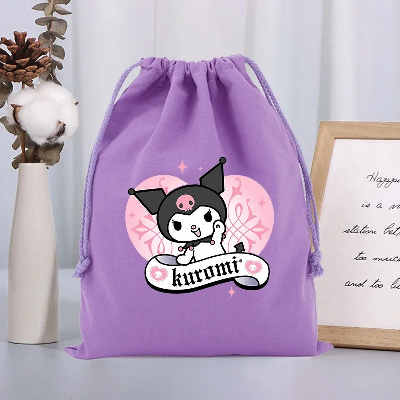 Hello Kitty Kuromi Skarpetki Ozdoby Skarpetka Kotki Dziewczynka Dla Dziewczynki Prezent cute słodkie Kuromi Mellody Różowe Czerwone Czarne Cute słodkie uwu